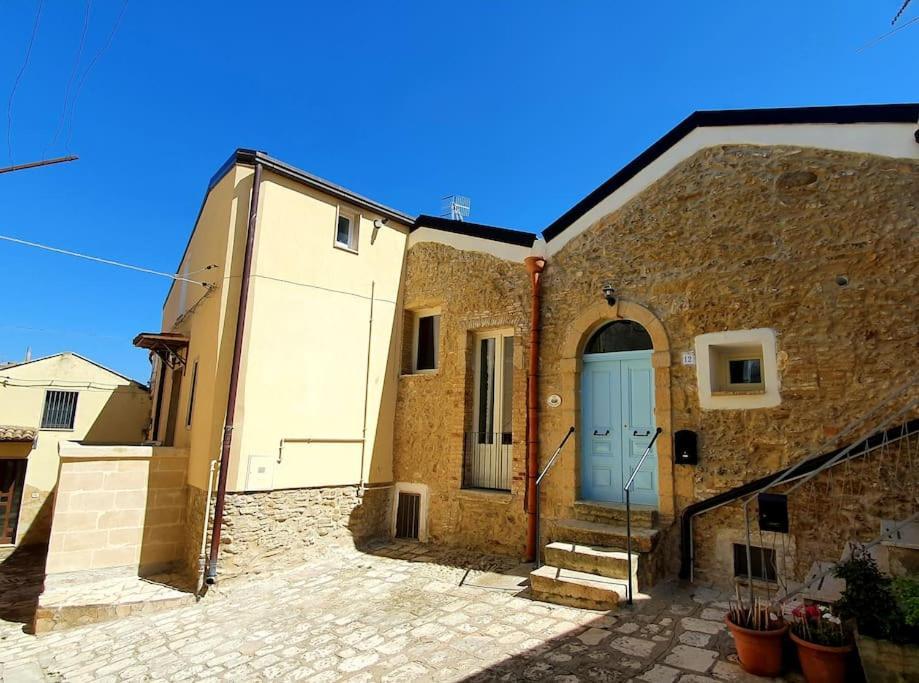 Casa Santa Maria - Beautifully Restored House In Centro Storico Irsina Basilicata Puglia Eksteriør billede